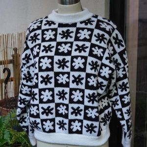 Lisa Says Gah Sweater